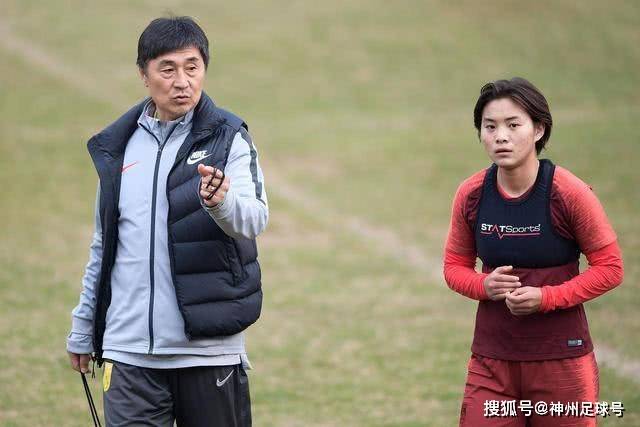 朗斯遭遇连败，开局表现不佳令人担忧